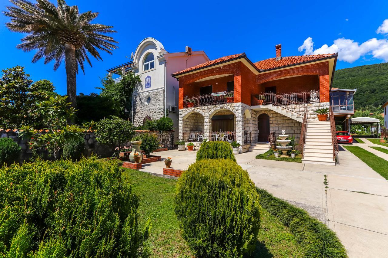 Guest House Darka Bijela Extérieur photo